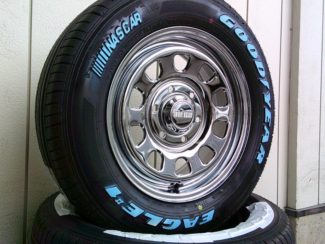 tomo200系ハイエース☆ナスカー☆215/65R16☆デイトナ☆NV3