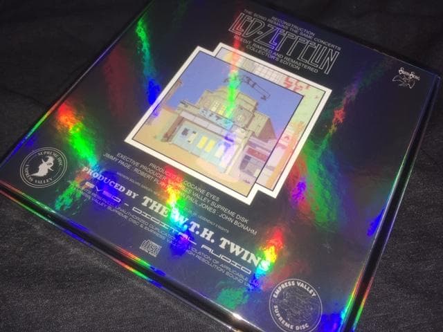 LED ZEPPELIN 永遠の詩・狂熱のライヴ・究極盤 本・音楽・ゲーム CD 洋楽  H2711077483(14900円)