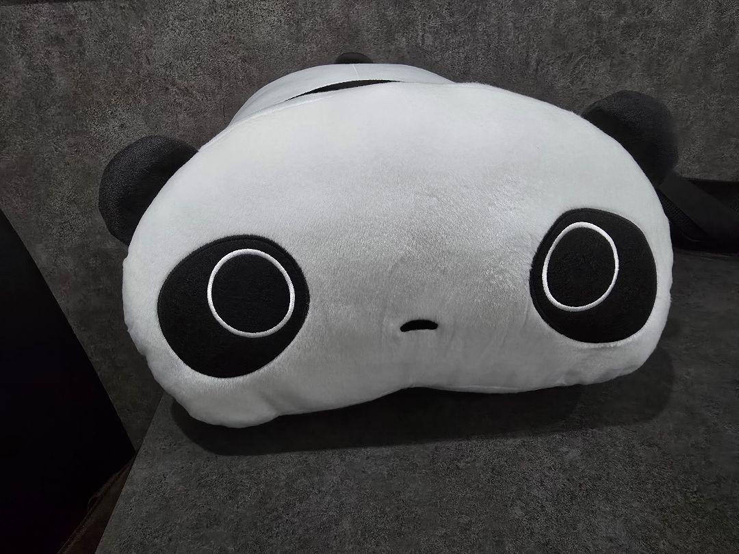 新品タグ付き　たれぱんだ　特大ぬいぐるみ①