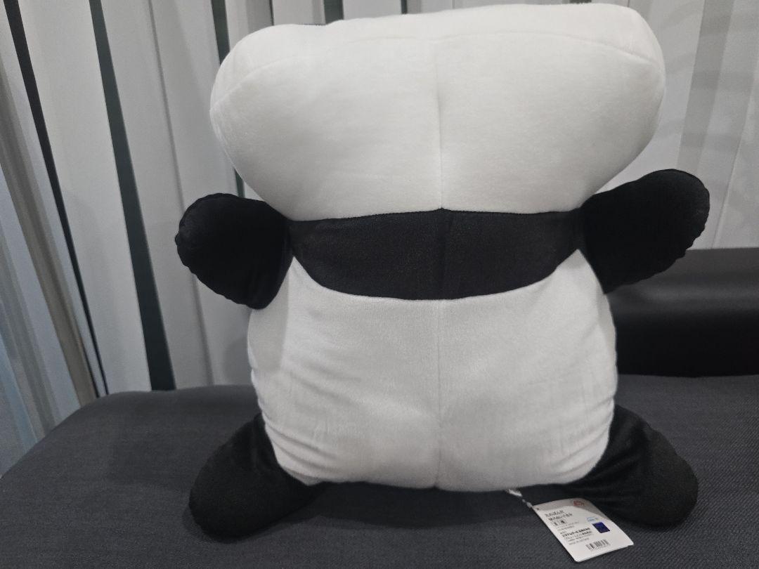 新品タグ付き　たれぱんだ　特大ぬいぐるみ①