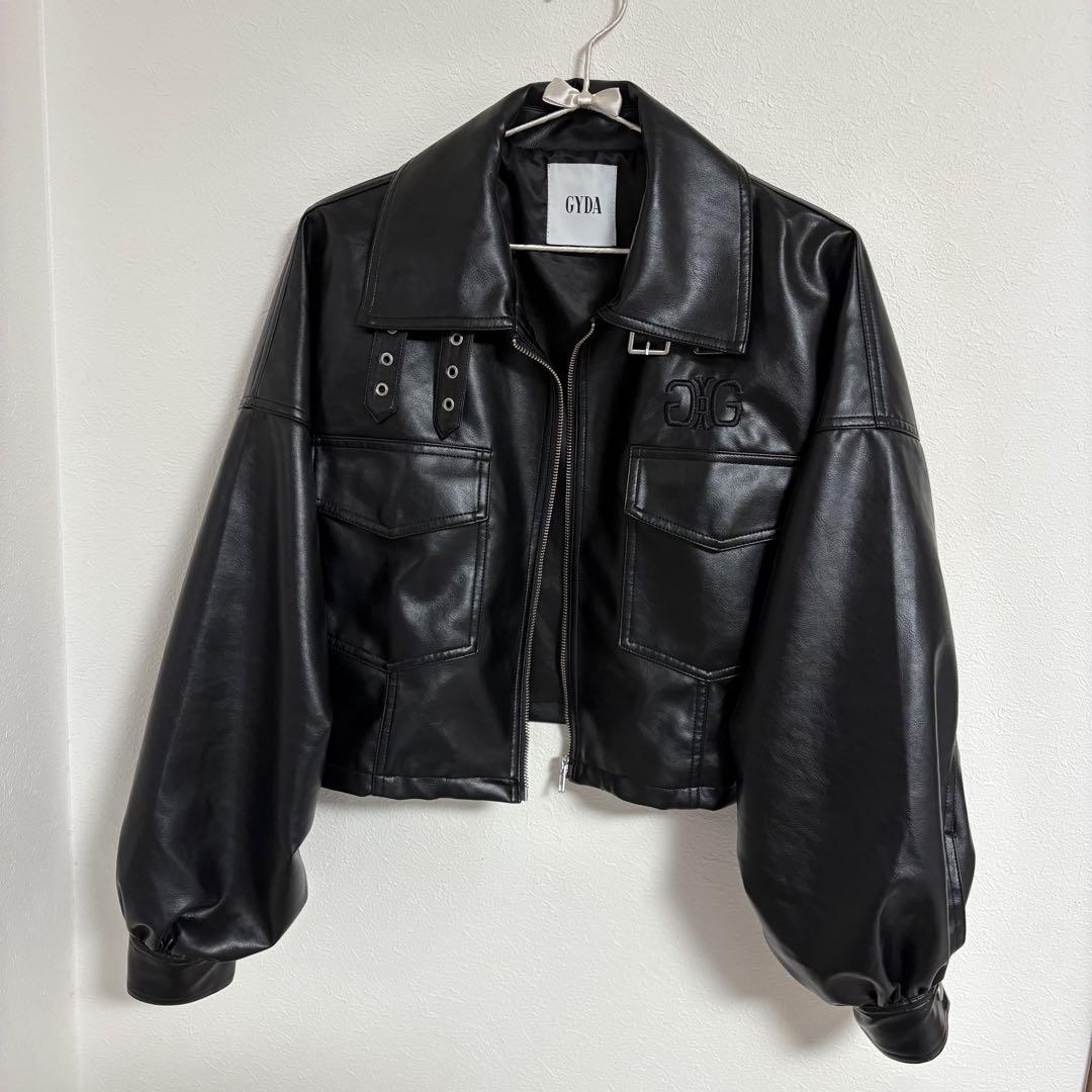 GYDA フェイクレザー スタンドカラー ショート ジャケット
