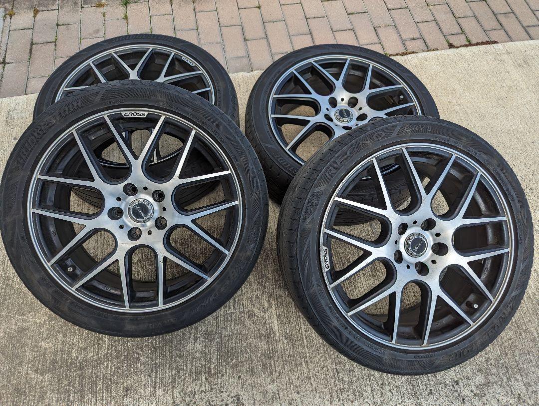 225/45R18 タイヤ（サマータイヤ、REGNO）、ホイール付