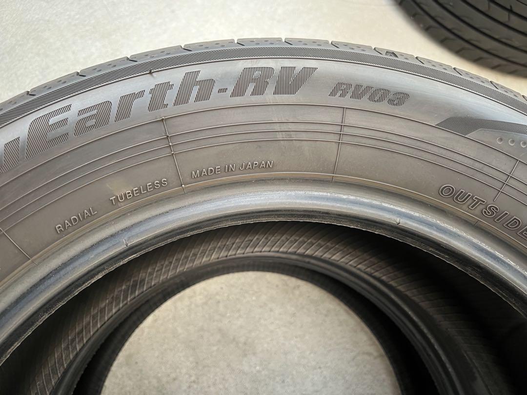 バリ溝 ヨコハマ ブルーアース RV03 225/60R17 2本 アルファード