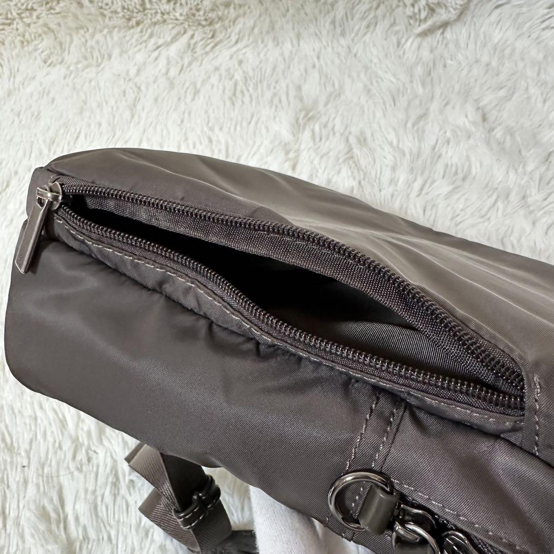 美品✨ace. エース スリムファム ビジネスリュック 2way チャコール