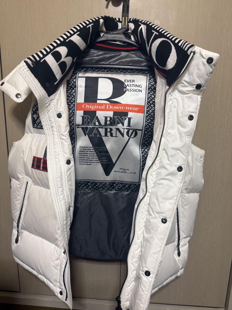 セール50％OFF バーニヴァーノ BARNIVARNO ダウンベスト