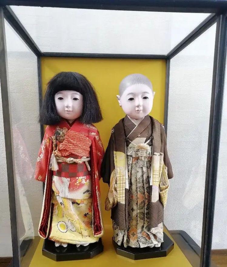 おとど様専用品　　　【東光】　市松人形　時代物　日本人形男女セット