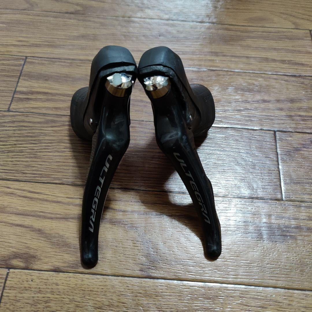 シマノ SHIMANO ULTEGRA ST-R8000 右レバー 11S ISTR8000RI