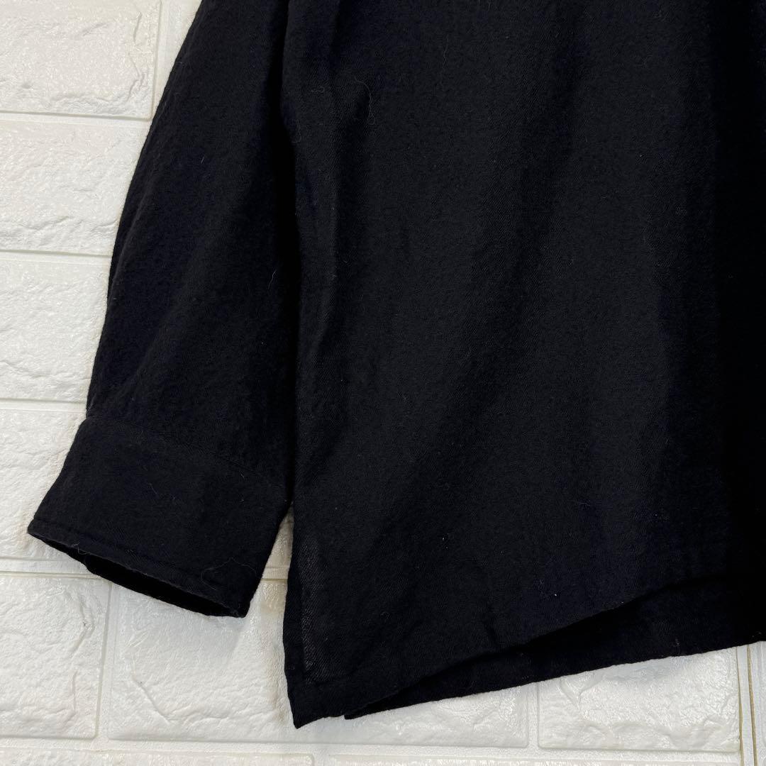 ハーフボタン サイドスリット