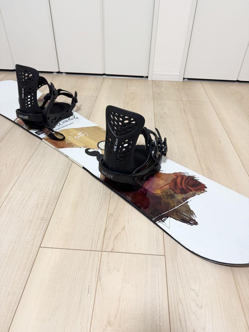 専用グラトリHEAD ROSE レディーススノーボード 142cm FLUX