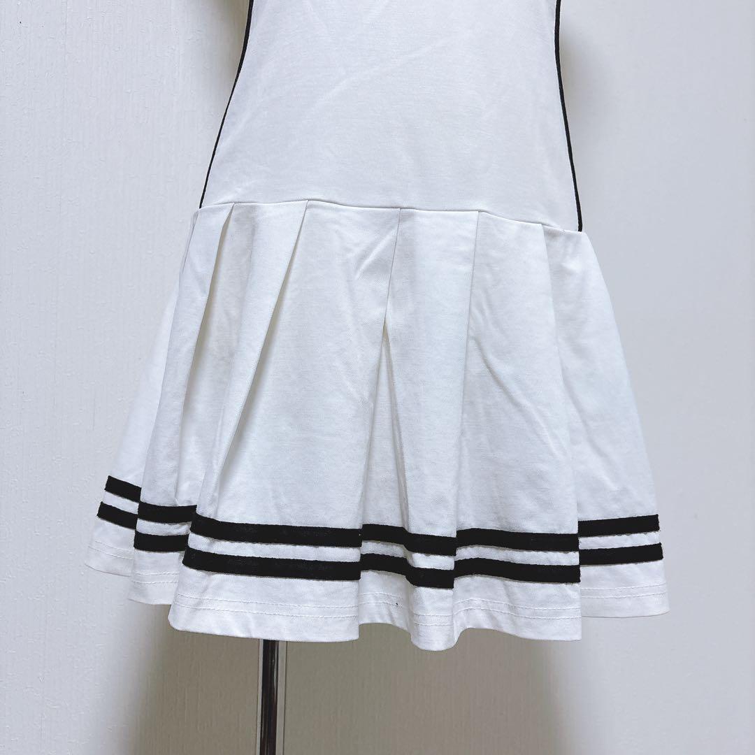 【マークアンドロナ】美品 セミプリーツワンピース ゴルフワンピース ホワイト S マークアンドロナ】美品 セミプリーツワンピース ゴルフ