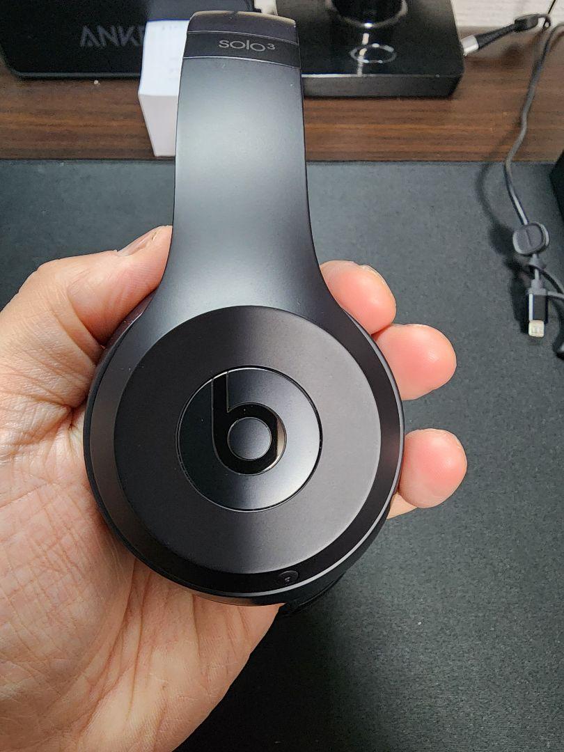 【美品】Beats Solo3 ワイヤレスヘッドホン ブラック