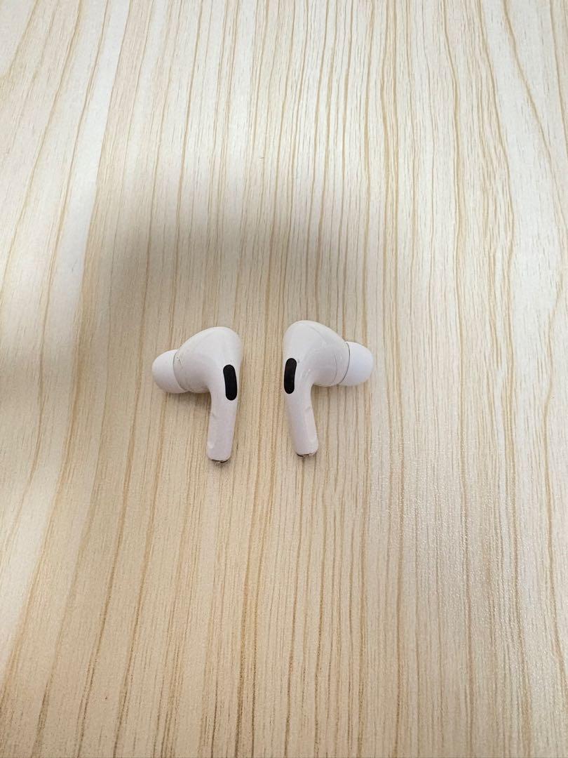 純正AirPods Pro 本体 充電ケース付き