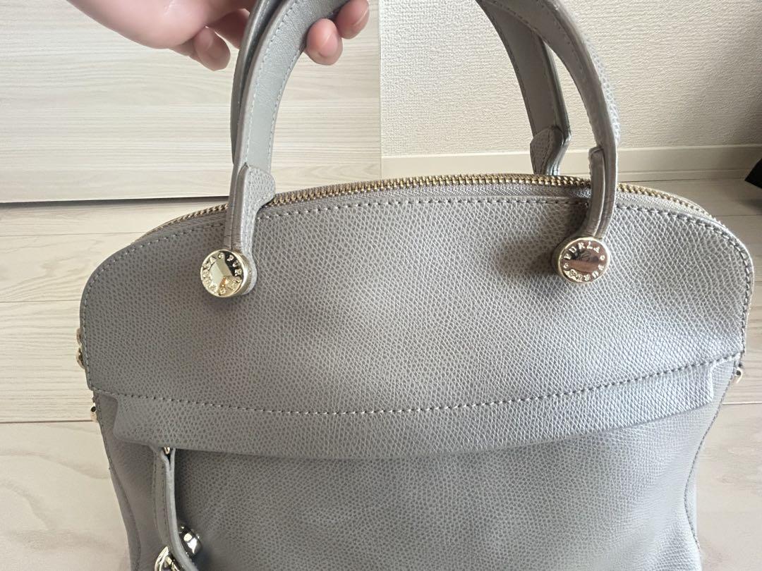 FURLA パイパーM グレージュ