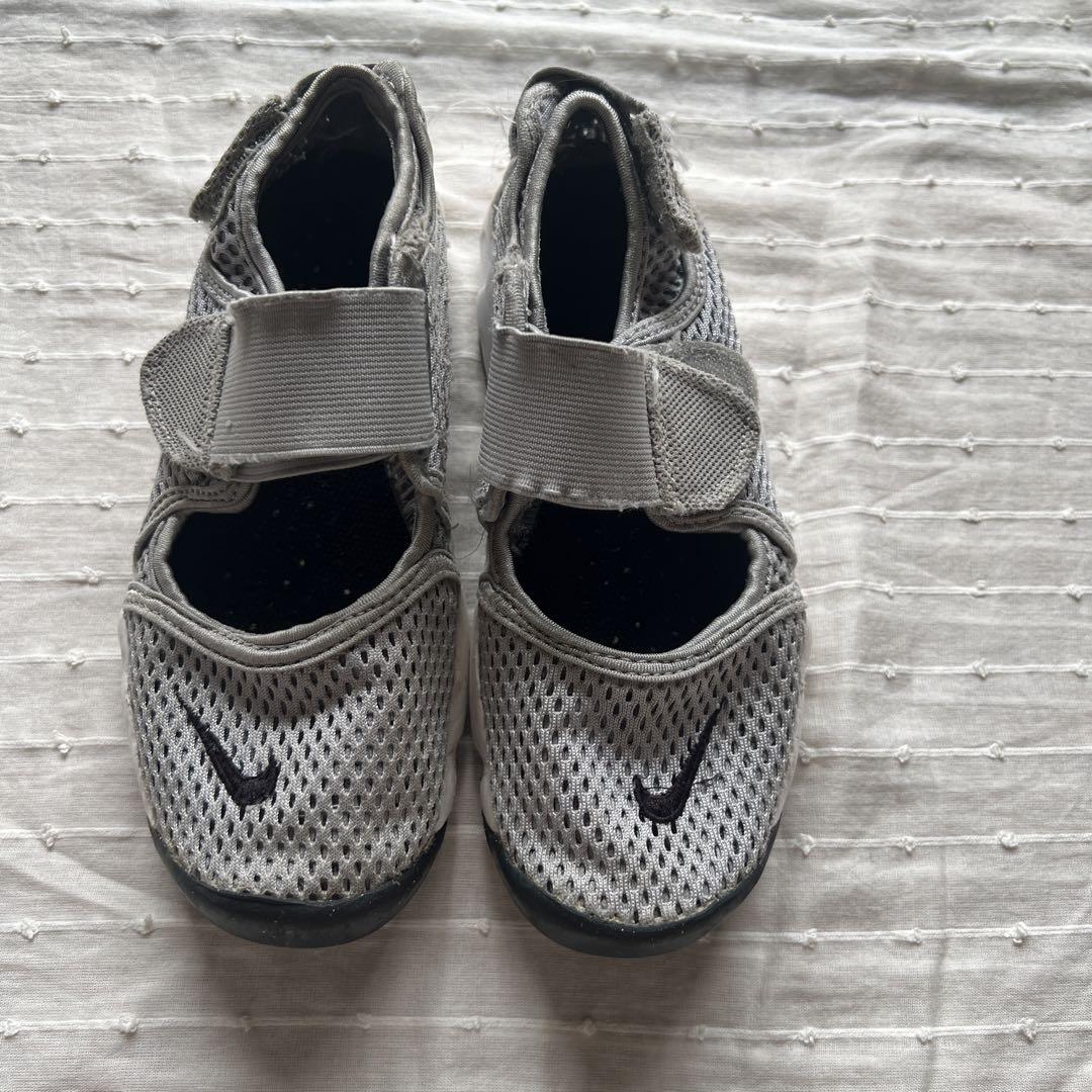 NIKEエアリフト グレー21センチ - メルカリ