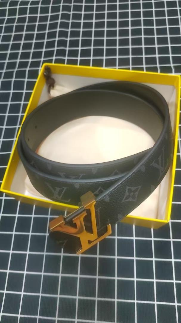 Louis Vuitton レザーベルト 90/38
