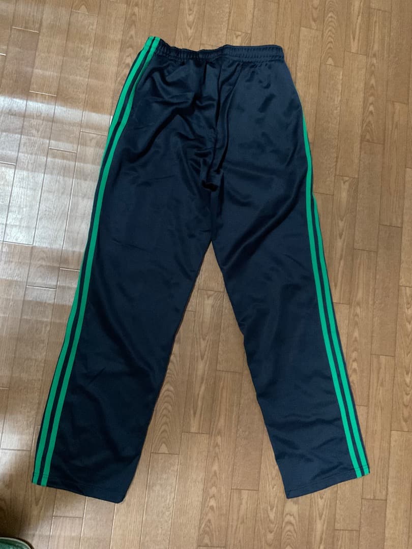 未着用 上野学園体操着 Lサイズ adidas ジャケットとパンツ セット 未着用 上野学園体操着 Lサイズ adidas ジャケットとパンツ セット
