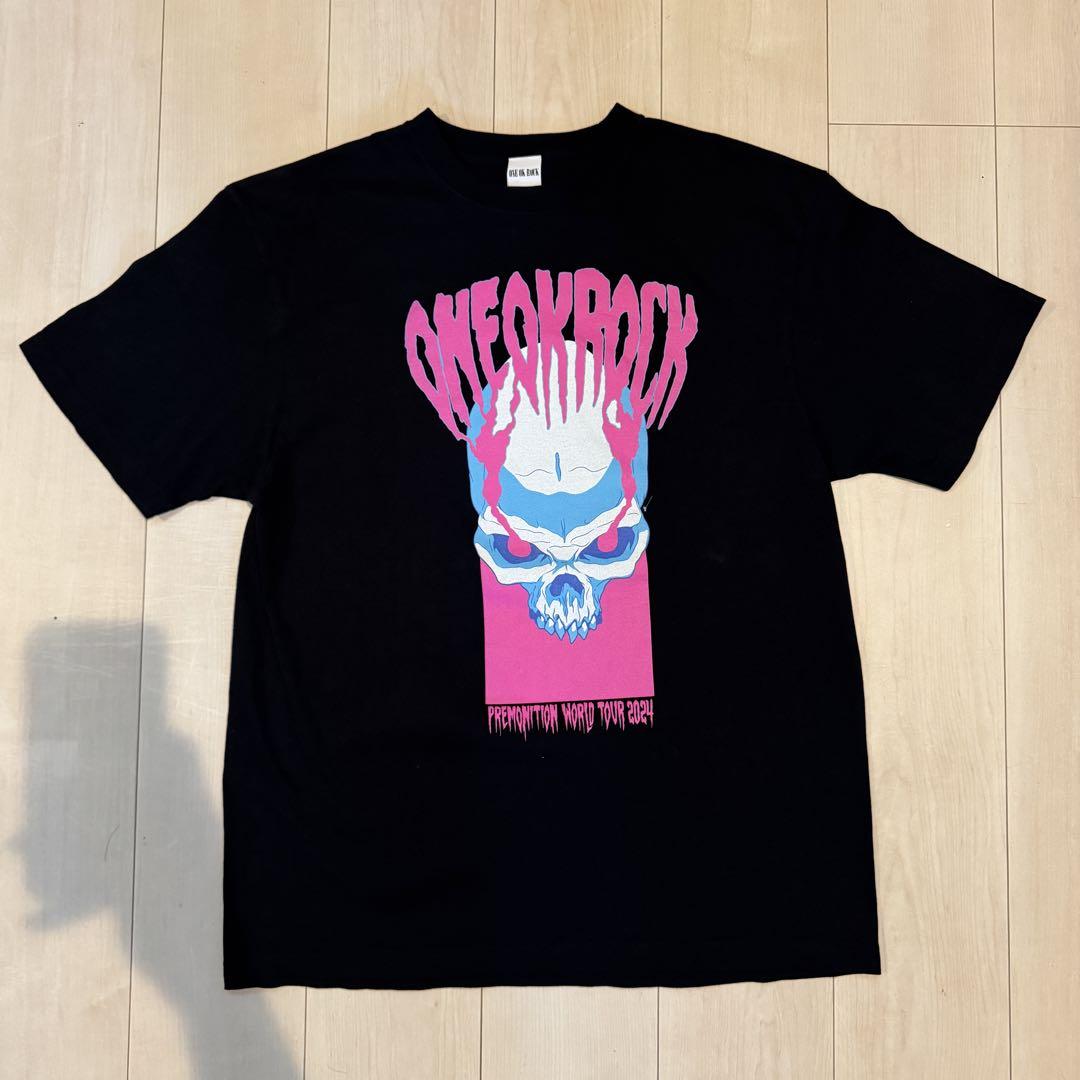 美品 XLサイズ ONE OK ROCK ワンオクロック Tシャツ - メルカリ