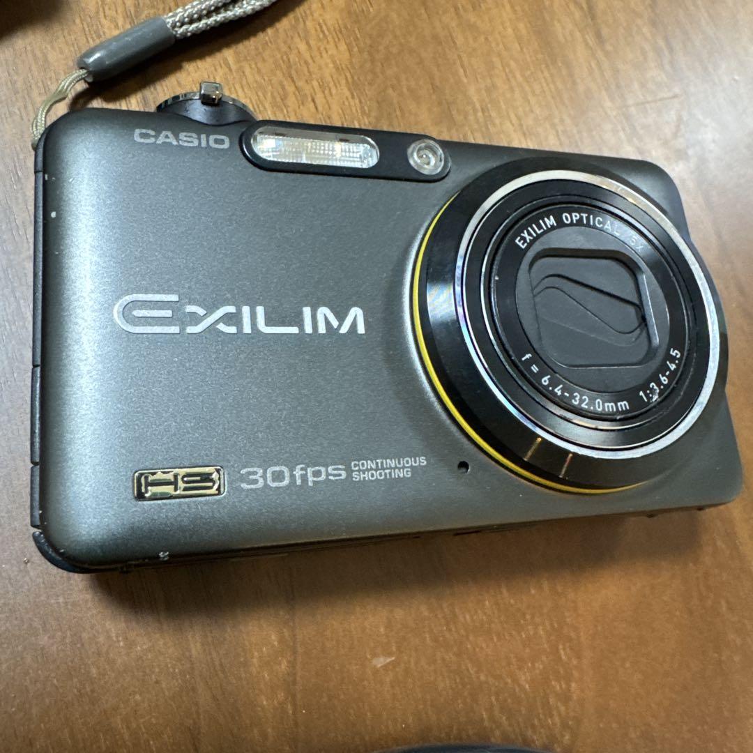 495 Canon Powershot デジカメ SX700HS ブラック