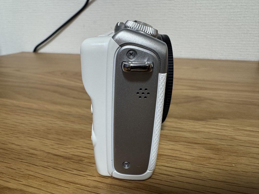 Canon EOS M100 ミラーレスカメラ 2本レンズ付き