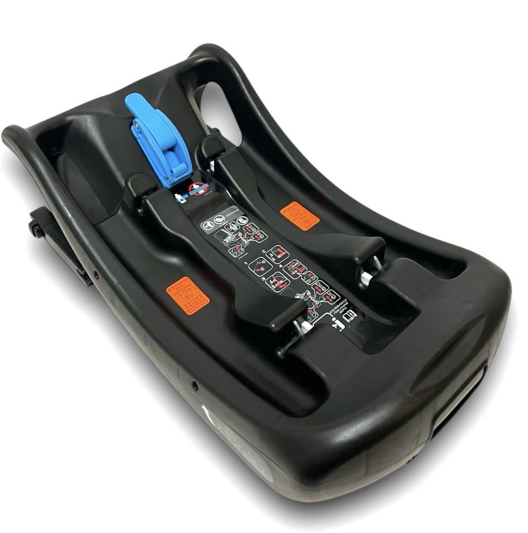 美品 送料無料 Joie ベビーシートGemm & i-Base ISOFIX