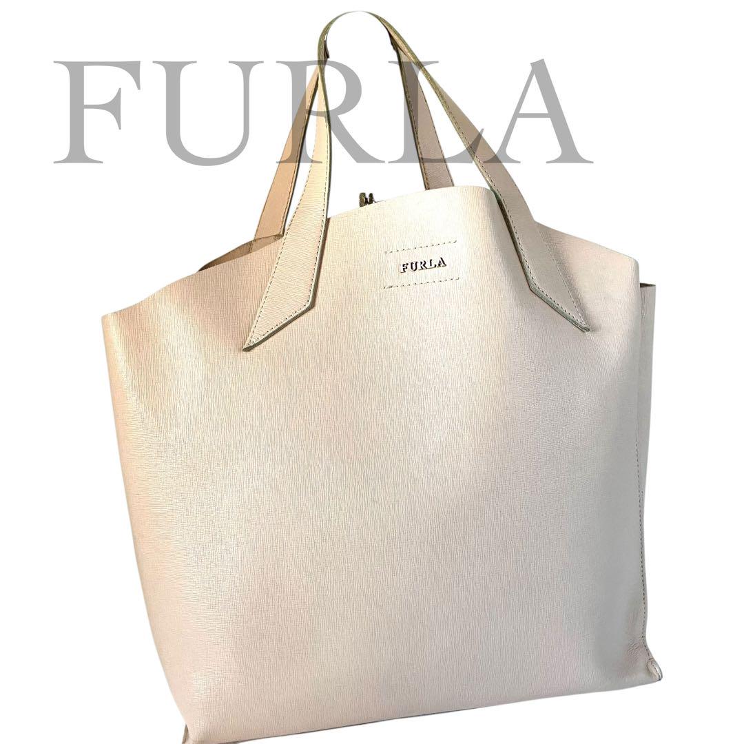 【美品】FURLA フルラ レザートートバッグ 美品 フルラ トートバッグ クロコ調 型押し レッド レザー