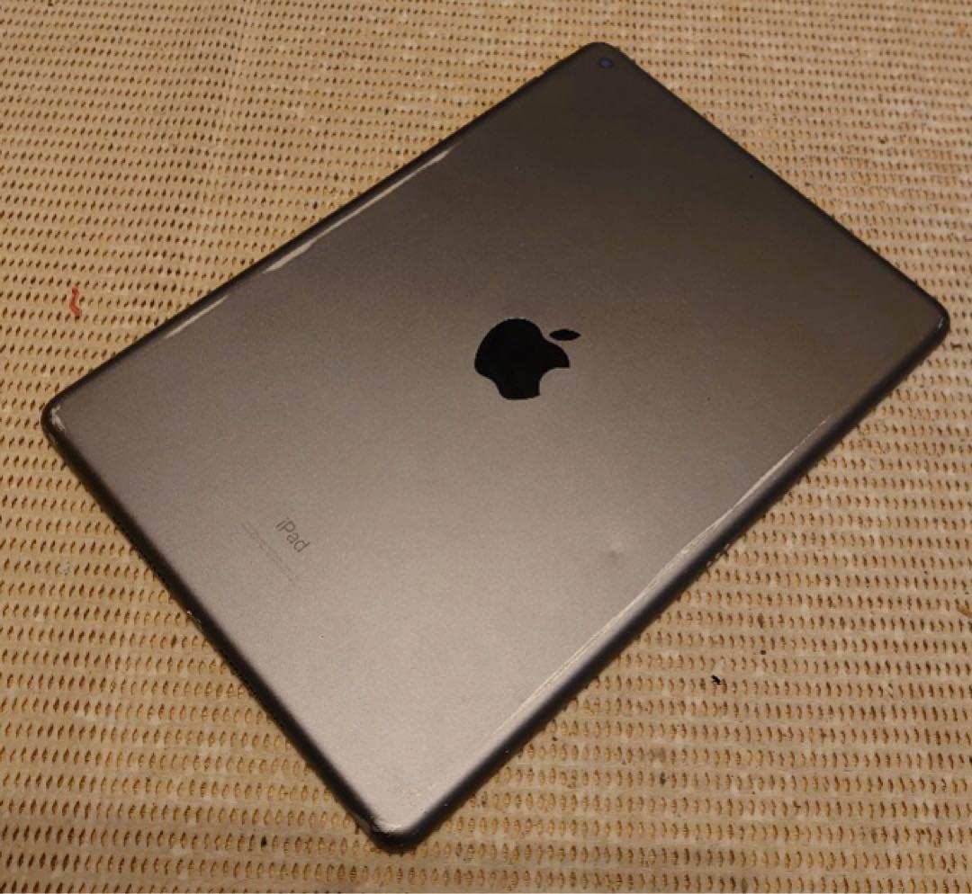 7MF3N 完動品液晶無傷iPad第7世代(A2197)本体32GB送料込