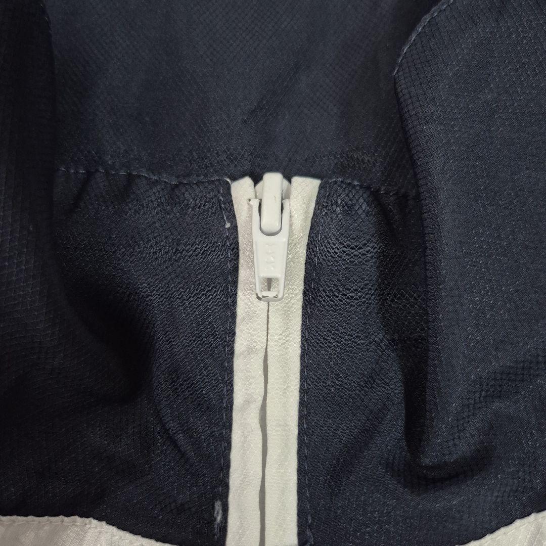 レア umbro ナイロン トラックジャケット Mサイズ