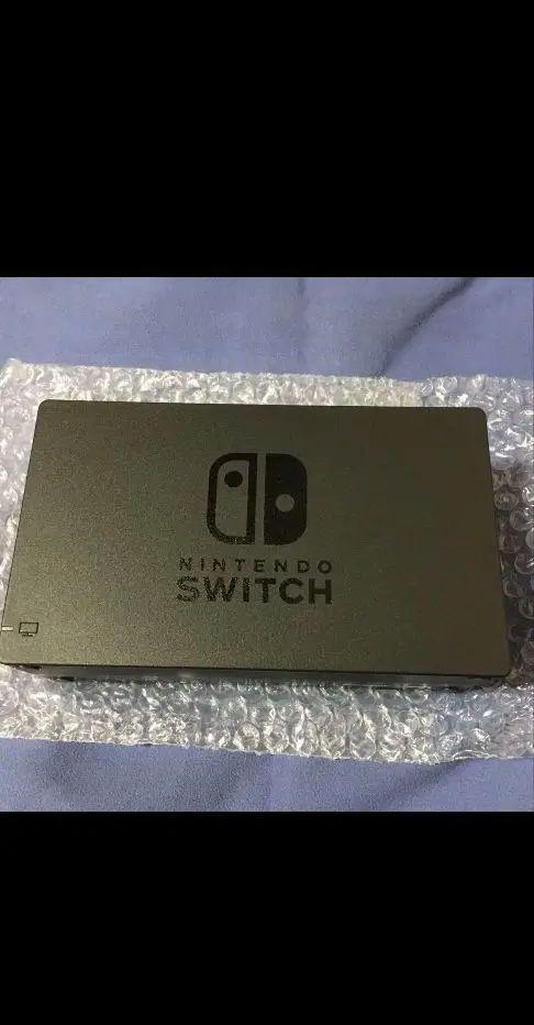 (おまけケース付/即日発送/美品)Nintendo Switch 本体 完品