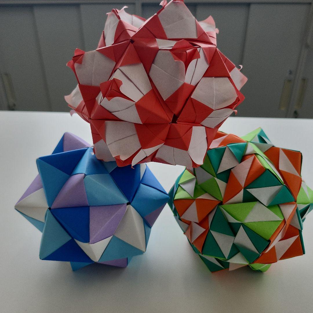 ハンドメイド 折り紙 くす玉 - メルカリ