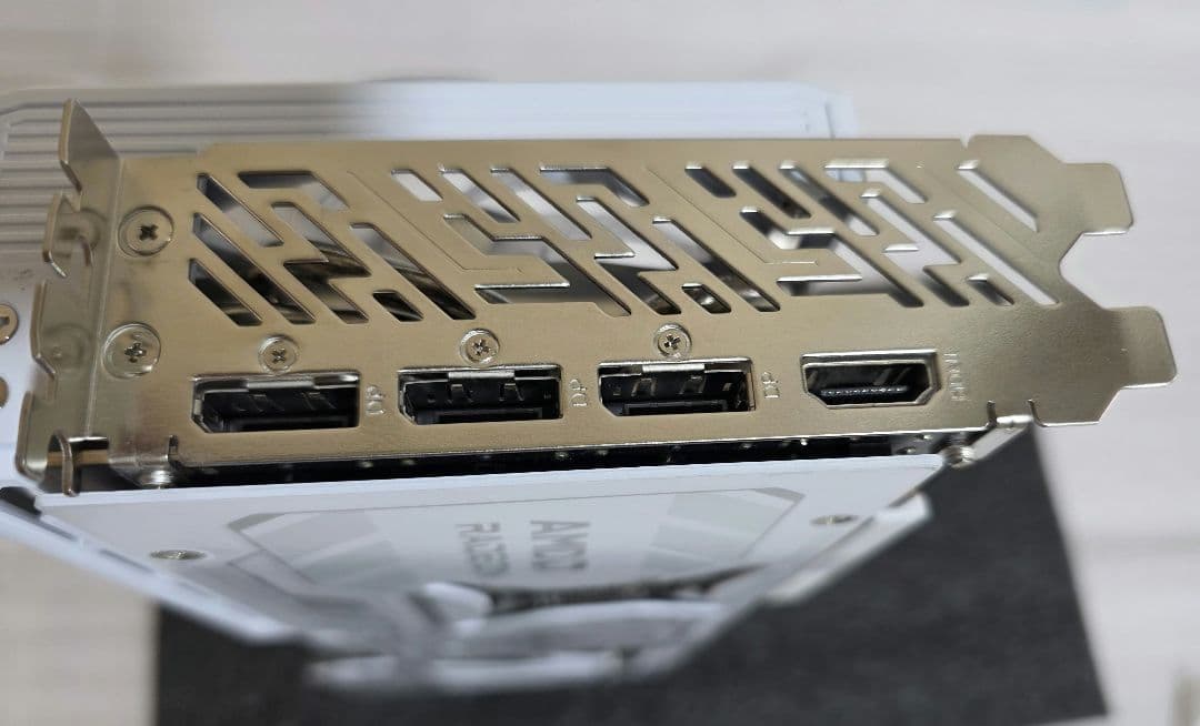 ASRock RX 9070 XT 16GB
