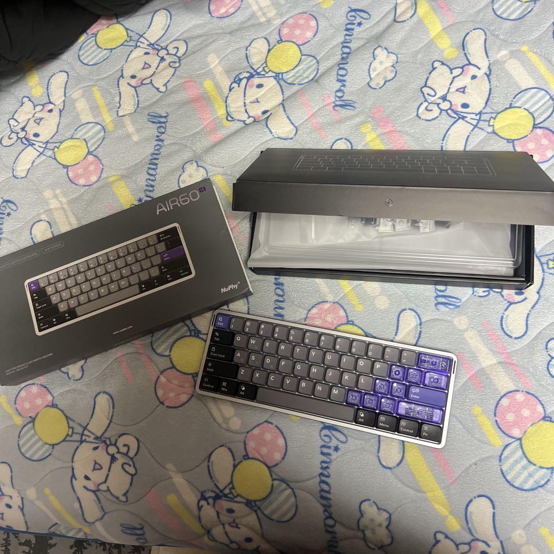 AIR60 メカニカルキーボード 紫/グレー