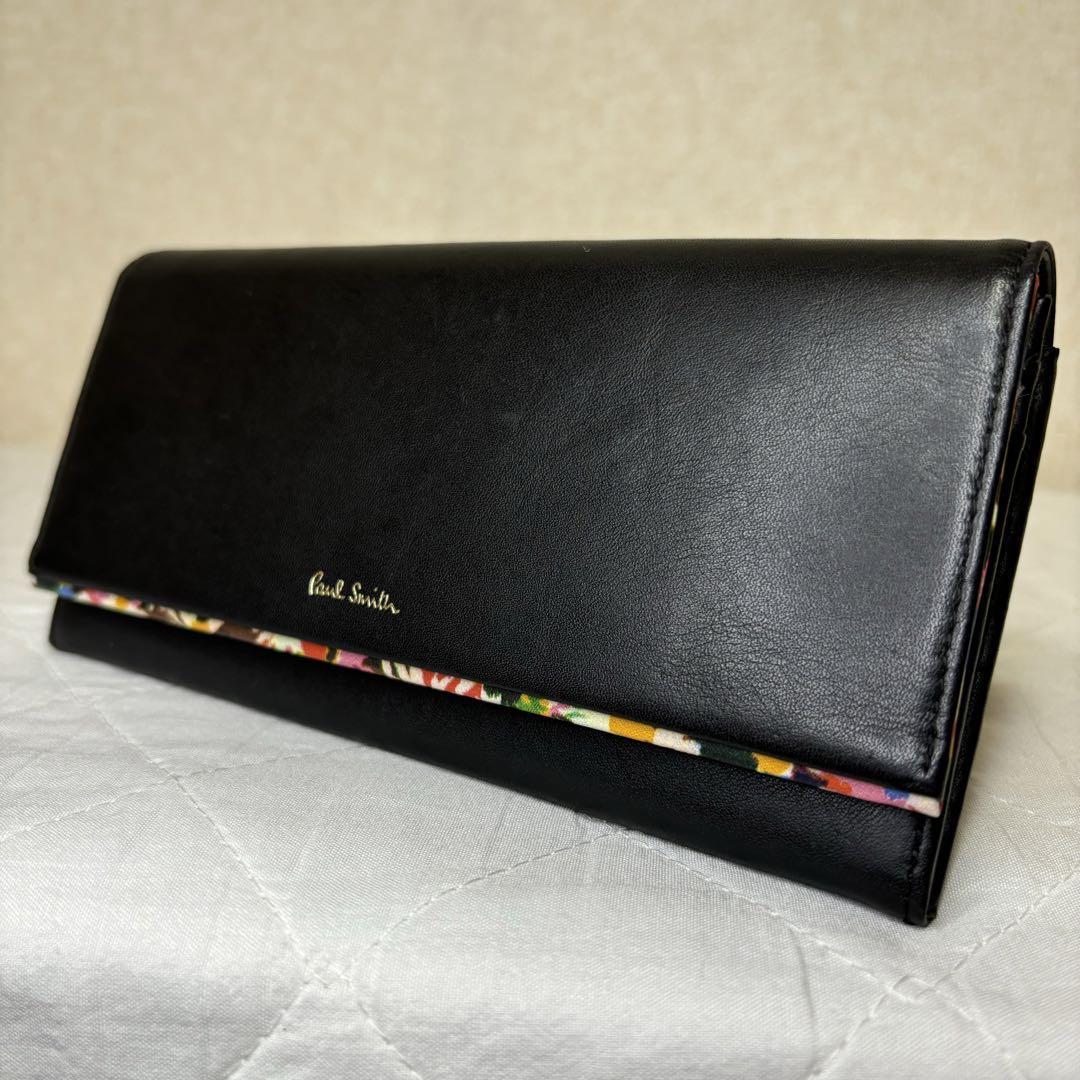 【美品】　PoulSmith ポールスミス マーガレット　ブラック長財布 花柄 PoulSmith ポールスミス マーガレット ブラック長財布 花柄Ω