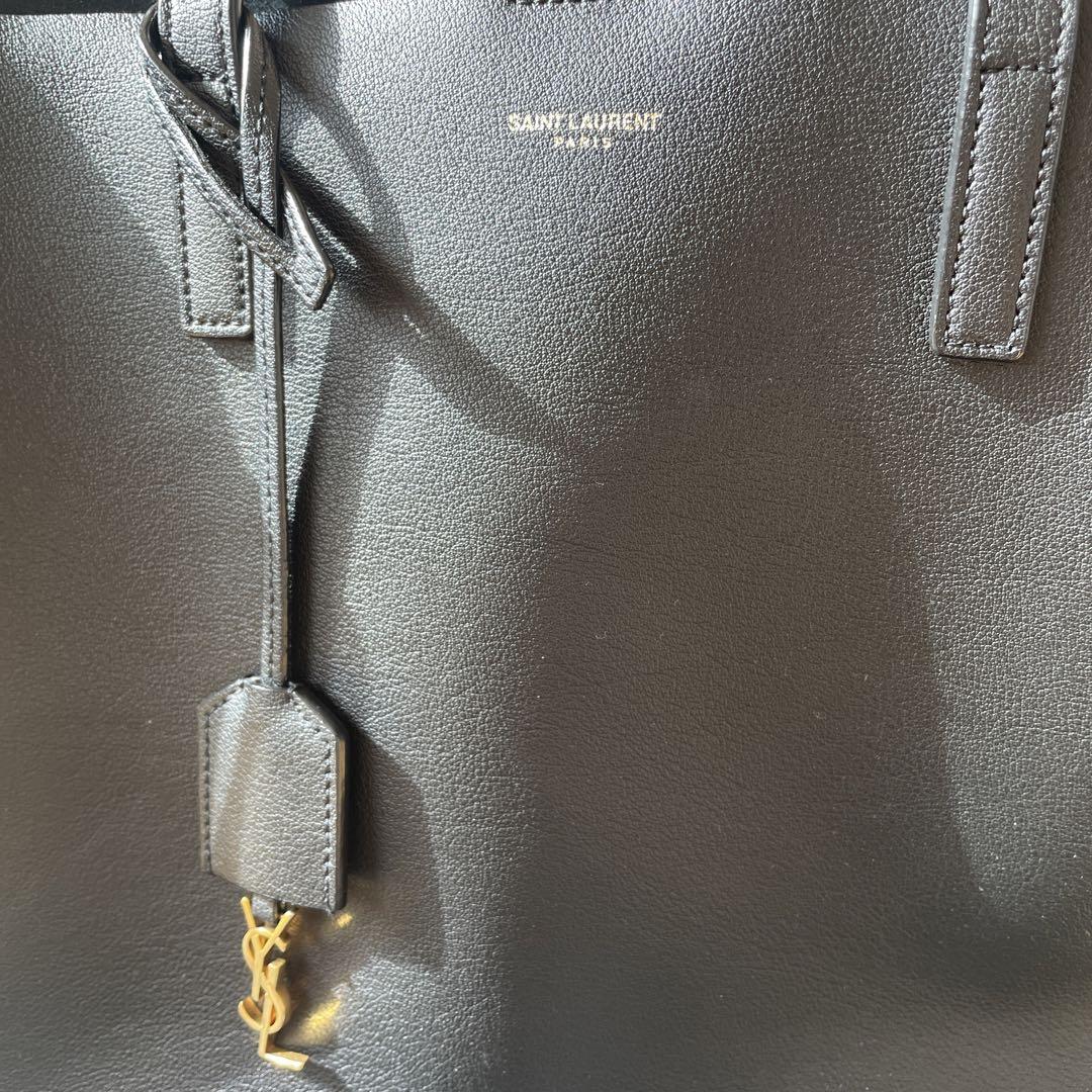 YSL サンローランバッグ　ブラック
