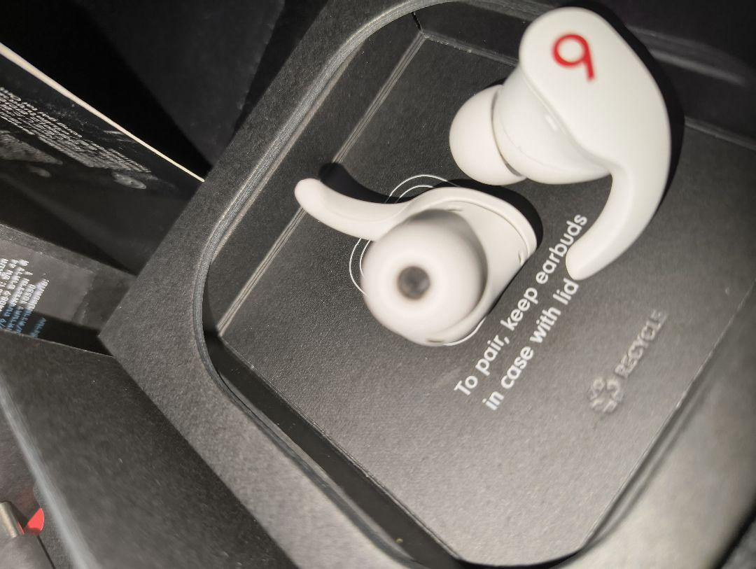 Apple Beats Fit Pro MK2G3PA/A 付属品付き