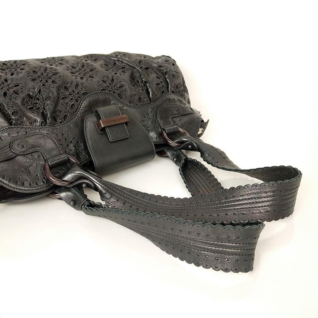 2501-136｜美品｜フェラガモ ハンドバッグ レザー ブラック 2501-136｜美品｜フェラガモ ハンドバッグ レザー ブラック バッグ