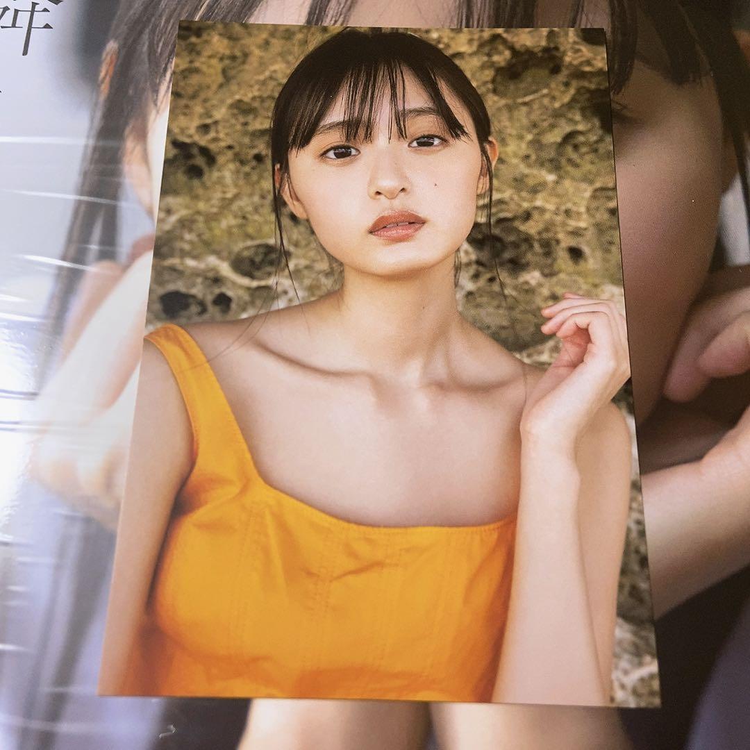 Amazon.co.jp: 遠藤さくら 写真集 「可憐」 封入特典 ポスト