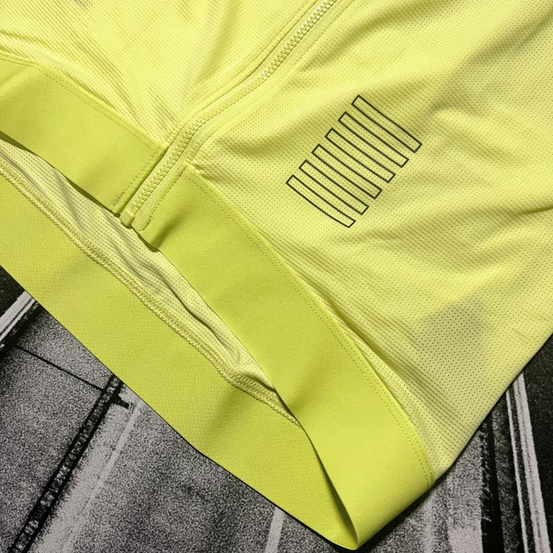 新品 Rapha メンズ プロチーム トレーニング ジャージ Lサイズ