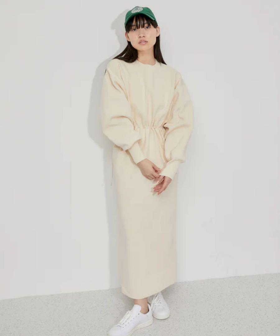 フォルムニットワンピース