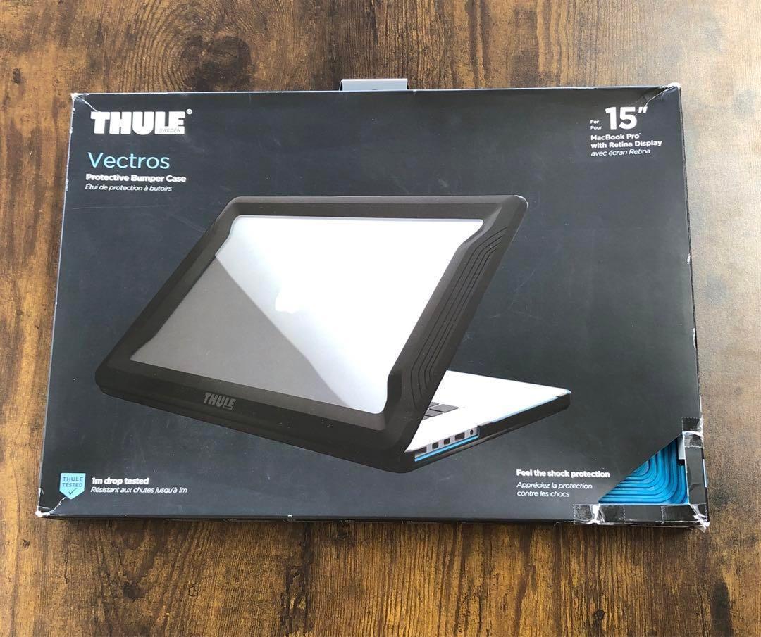 Thule Vectros MacBook pro 15バンパーケース