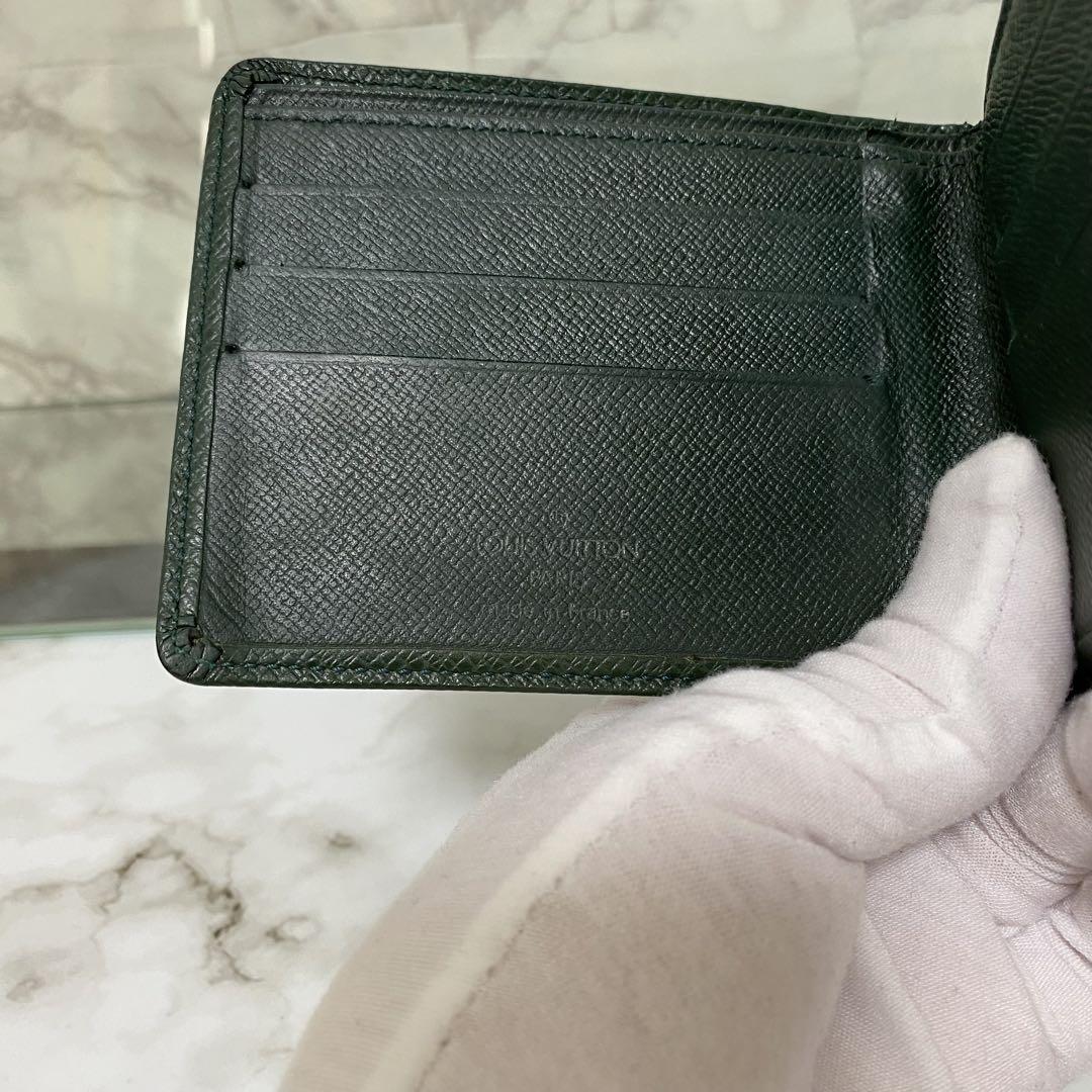 LOUIS VUITTON ルイヴィトン 二つ折り財布 札入れ グリーン 緑