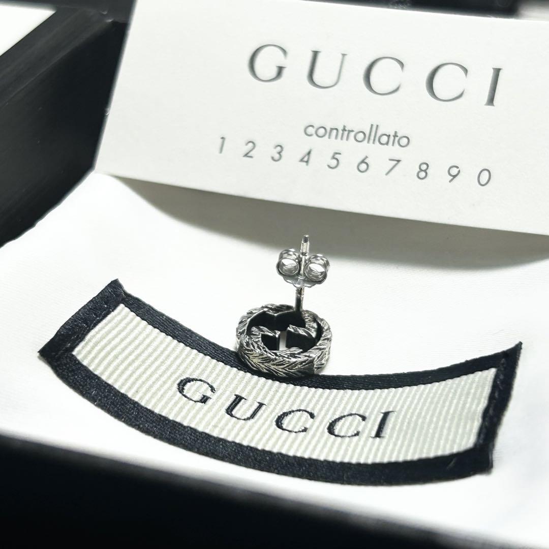 新品】GUCCI ピアス インターロッキングG 燻 片耳 アラベスク