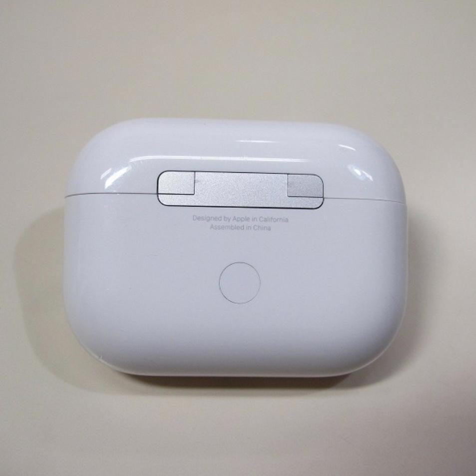 【良品】AirPods Pro 第二世代 ケースのみ 純正品】AirPods Pro 2 （第二世代）充電器 (充電ケース) のみ