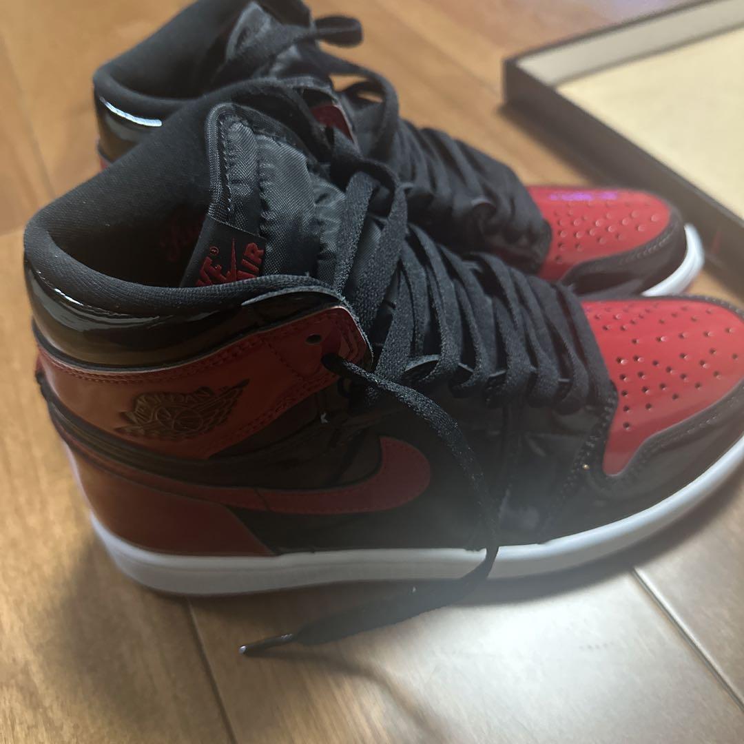 NIKE エアジョーダン1 パテントブレッド 25cm