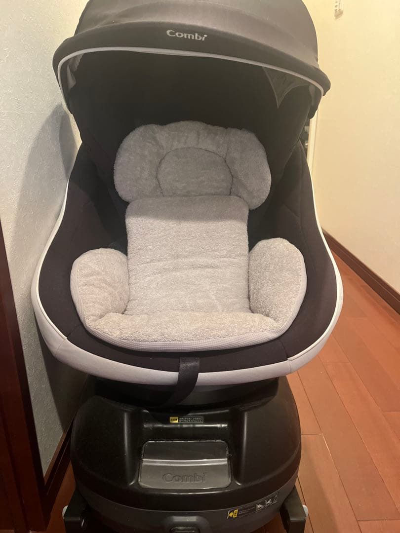 Combi 車用チャイルドシート ISO-FIX クルムーヴスマート
