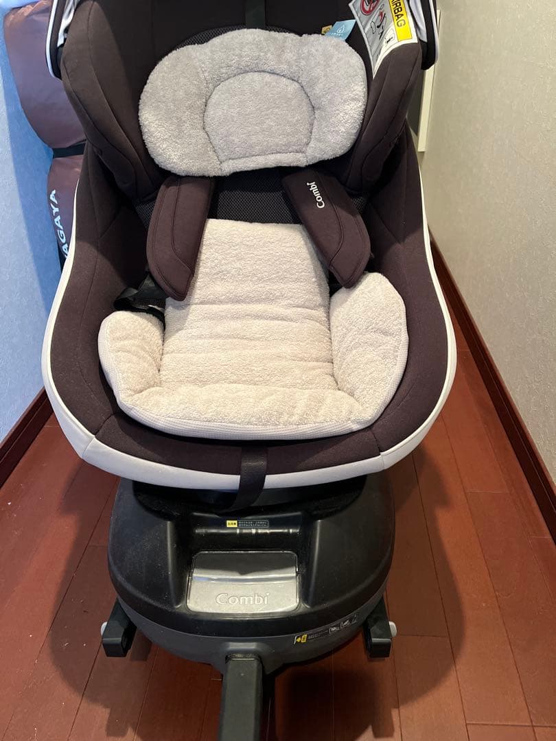 Combi 車用チャイルドシート ISO-FIX クルムーヴスマート