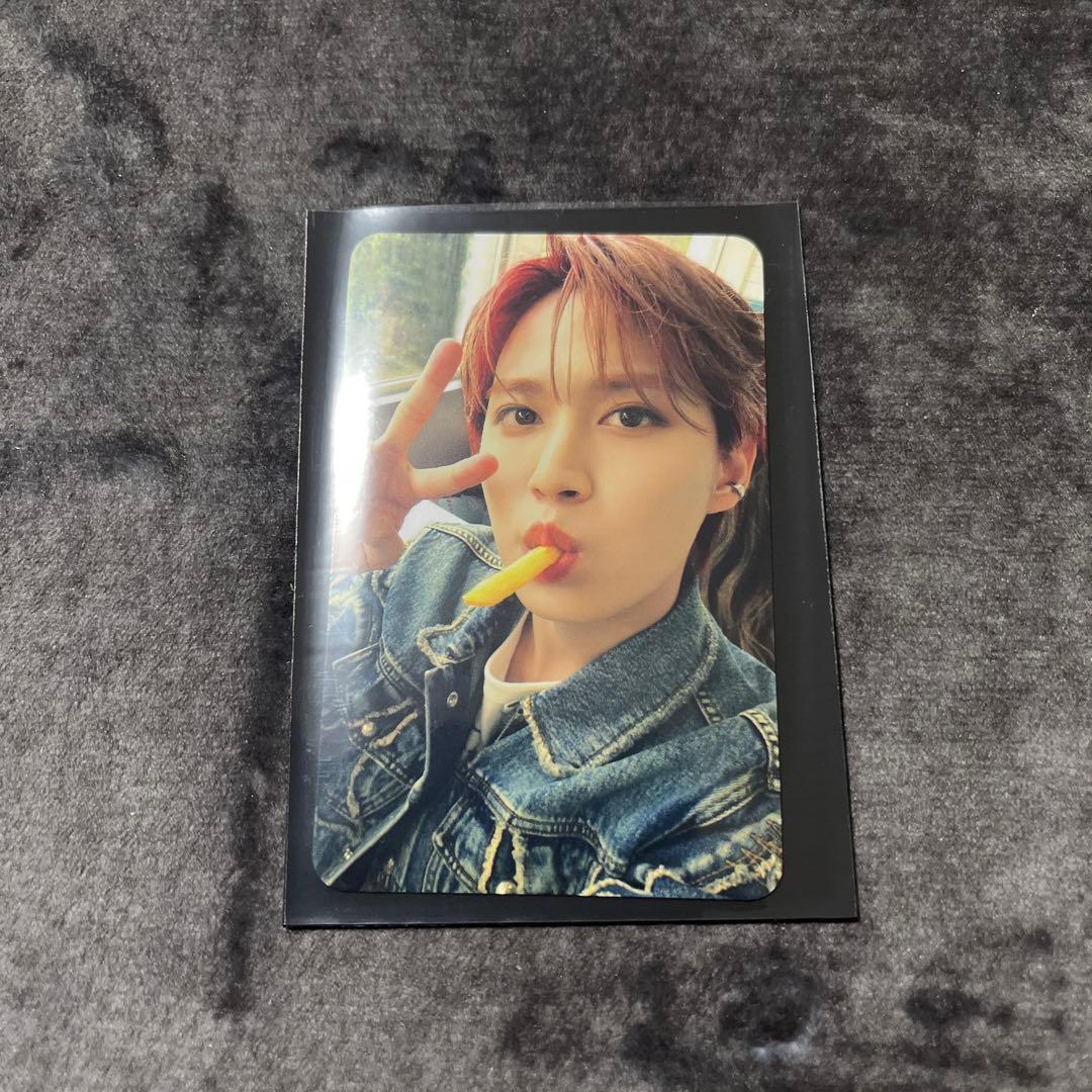 J01写真集 Unbound  白岩瑠姫　トレカ