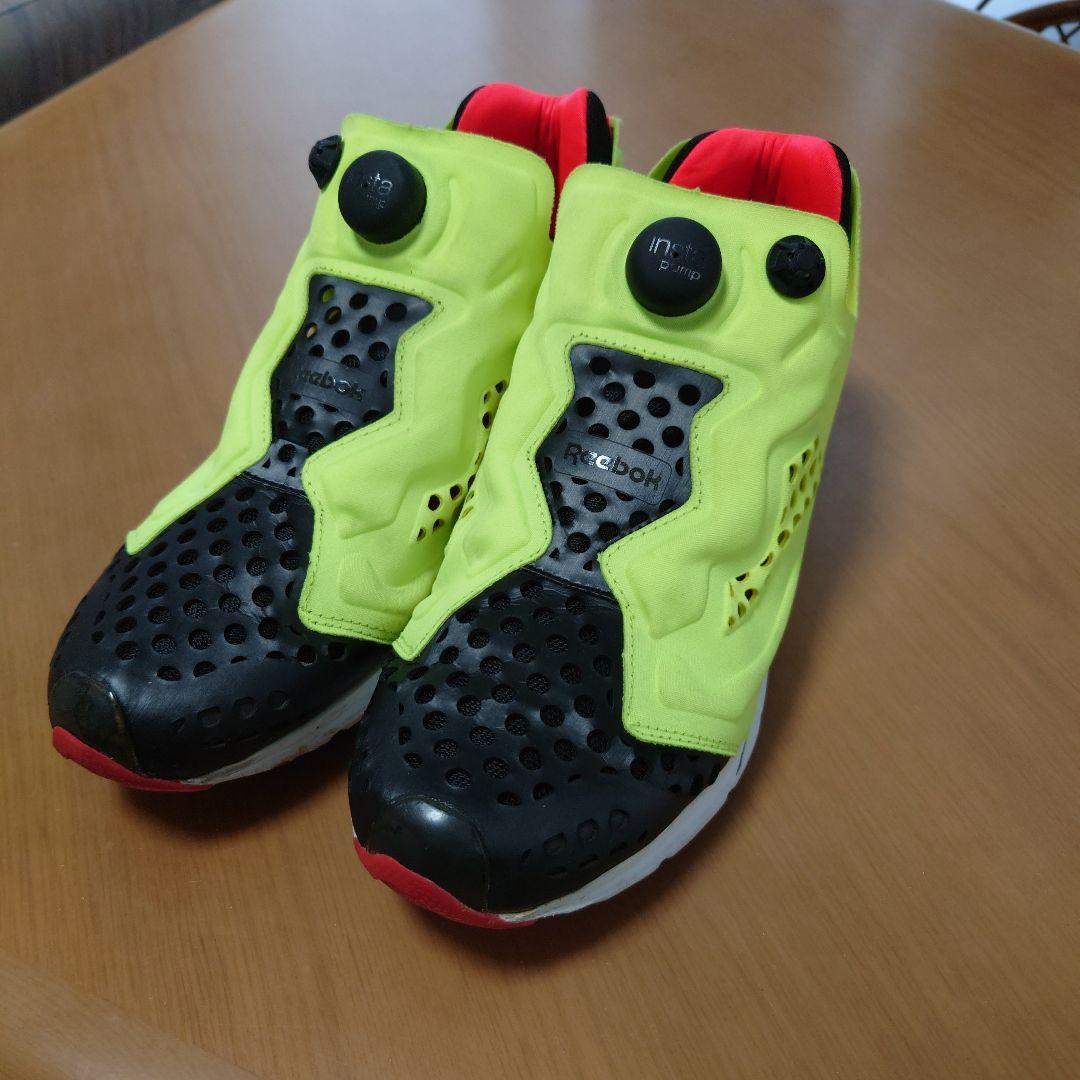 Reebok インスタポンプフューリー シューズ