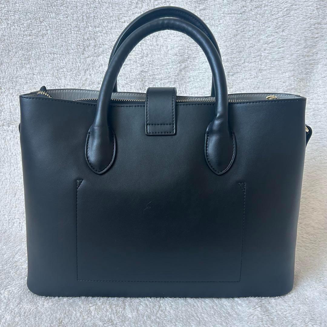 tovトーヴ　レザー　ハンドバッグ　牛革　A4