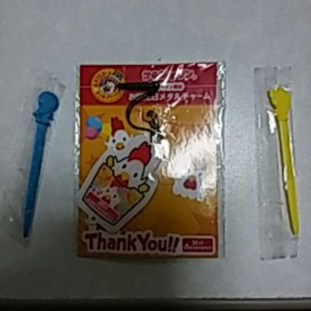 からあげくんメタルチャーム ドラえもんピック メルカリ からあげくんメタルチャーム ドラえもんピック メルカリ