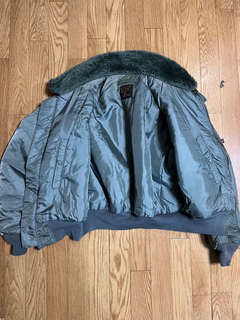 ALPHA INDUSTRIES B-15D フライトジャケット